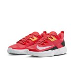 nikecourt DH2945-800