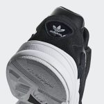 adidas-falcon B28129