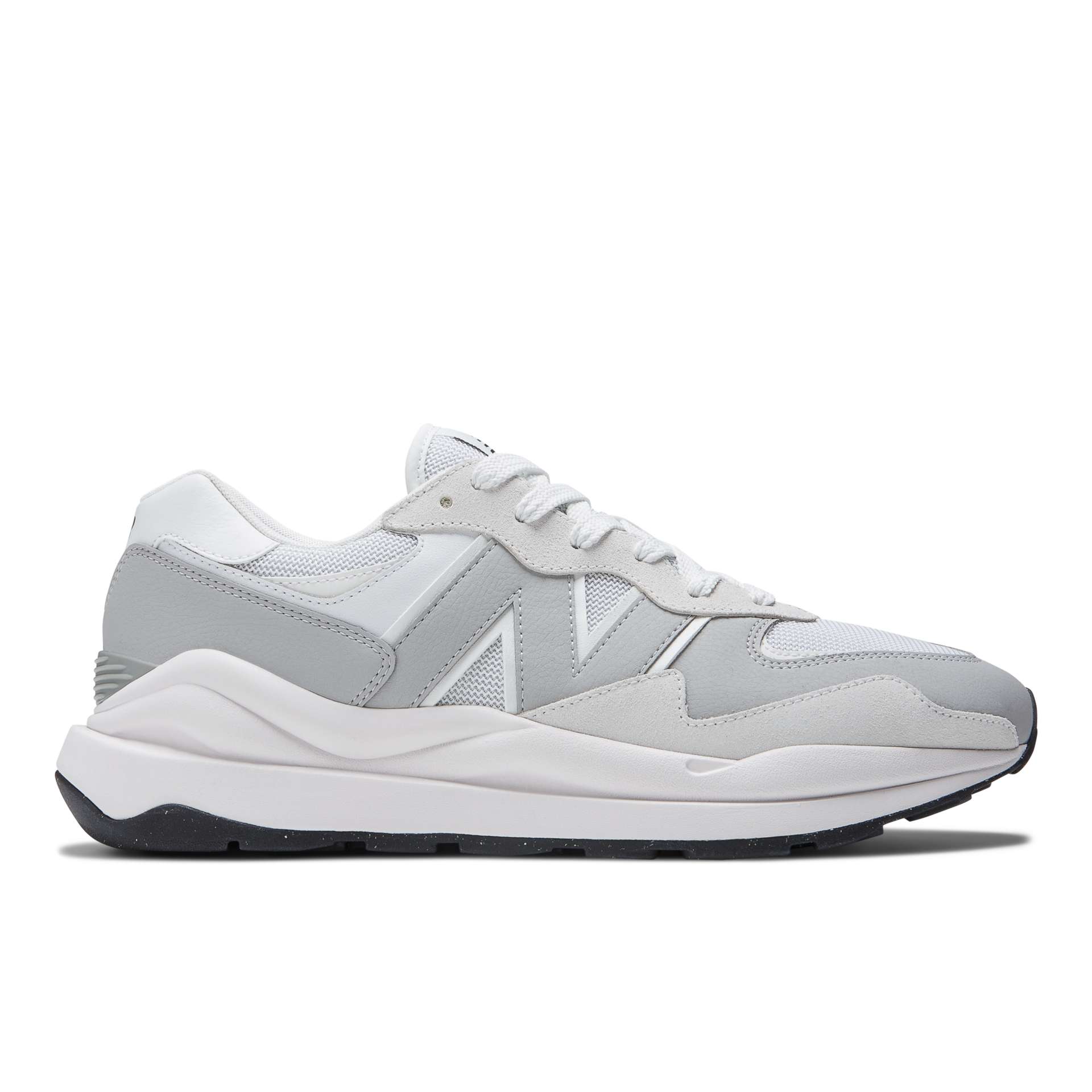 New Balance 5740 Grau/Weiß (M5740CPB)