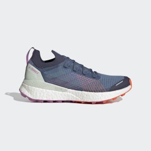adidas TERREX Two Ultra Primeblue Trailrunning-Schuh Altered Blue / Magic Grey Met / Pulse Lilac (GX2251)