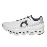 on-sneaker 6198288