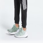 adidas-ultraboost HQ2199