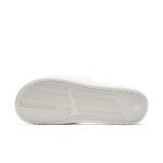nike-benassi DC5239-100