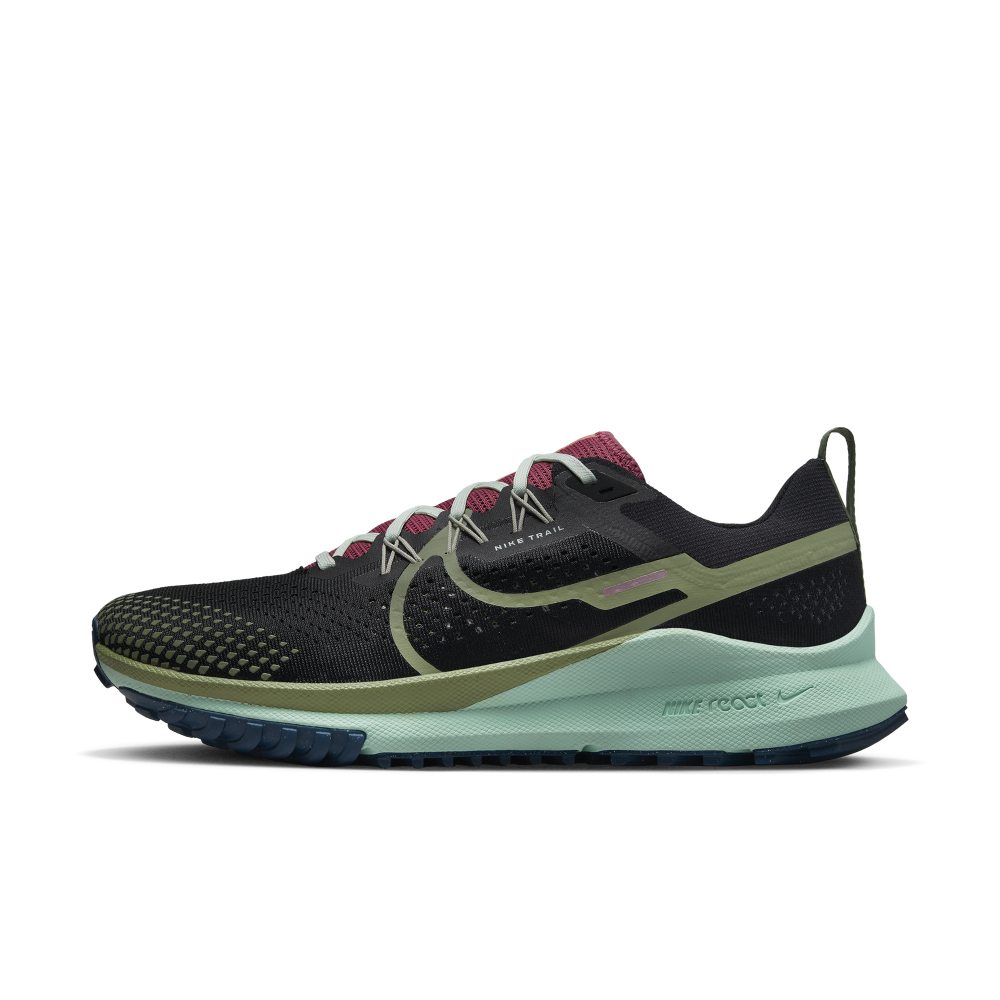 Nike React Pegasus Trail 4 Trail-Laufschuh für Schwarz (DJ6158-004)