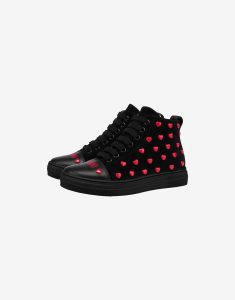 Moschino Hohe Sneakers Aus Spaltleder Allover Hearts (MNT75997MK093)