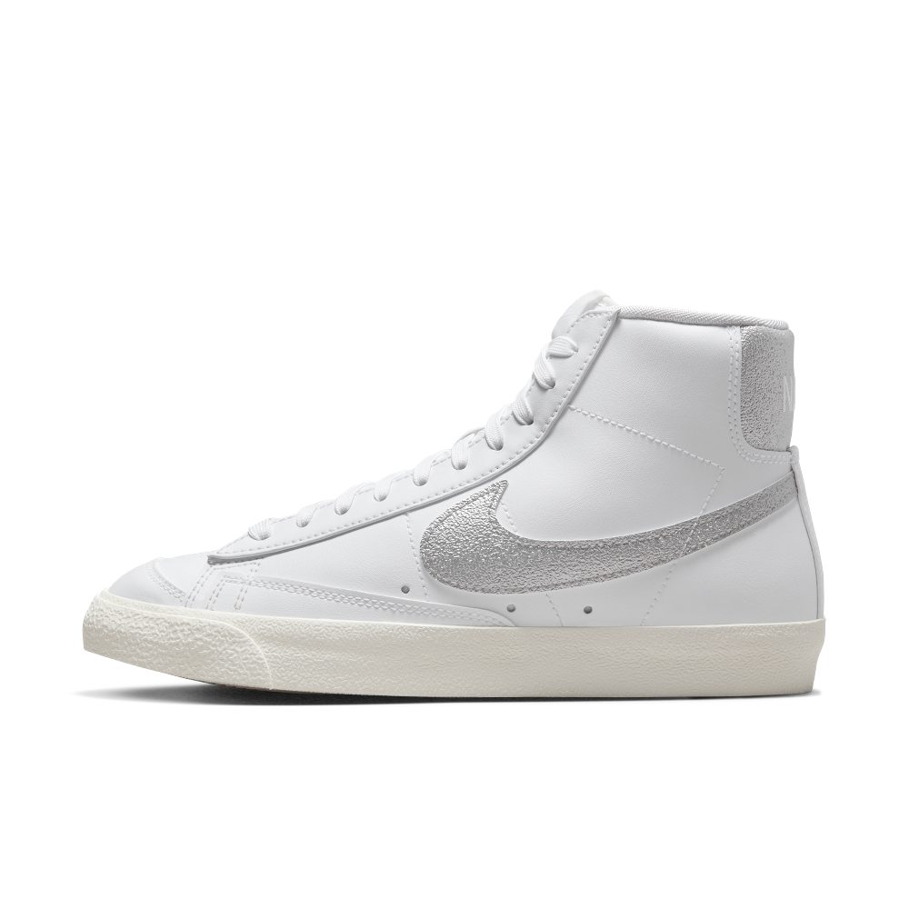 Nike Blazer Mid ’77 ESS Weiß (DQ7574-100)