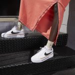 nikecourt DM7590-100