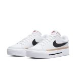 nikecourt DM7590-100