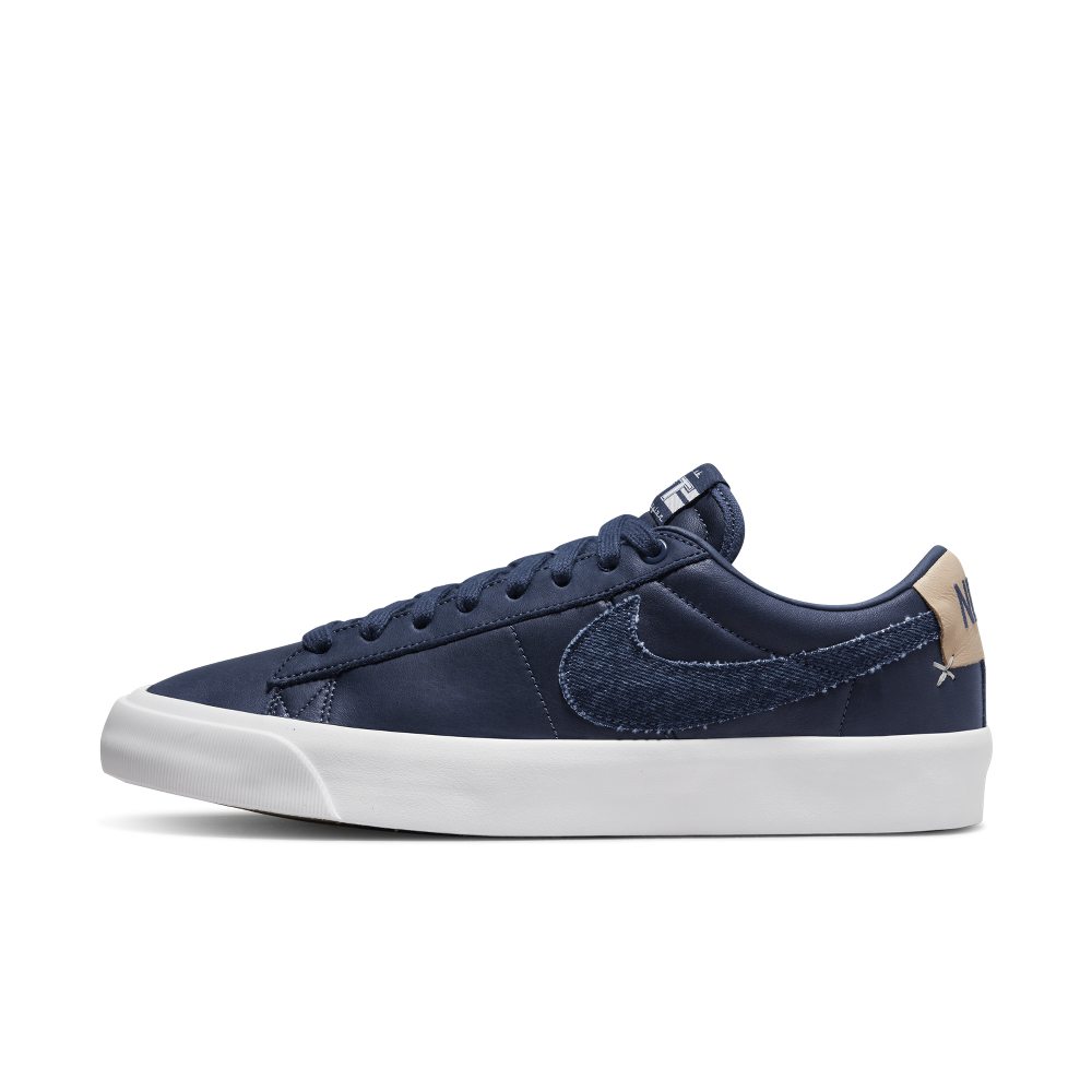 Nike SB Zoom Blazer Low Pro GT Premium Skateboardschuh – Blau Blau (DM8890-400)