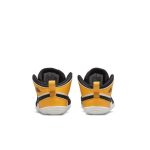nike-sneaker AT3745-711