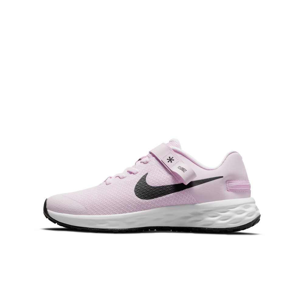 Nike Revolution 6 FlyEase Straßenlaufschuh für einfaches An- und Ausziehen für ältere Pink (DD1113-608)