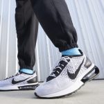 nike-flyknit-racer DJ6106-002