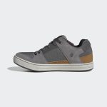adidas-five-ten HP9940