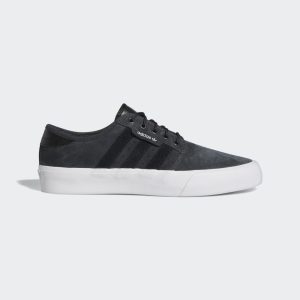 adidas Seeley XT Schuh Carbon / Core Black / Cloud White (GX2075)