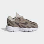 adidas Astir Schuh Chalky Brown / Brown / Bliss (GY6665)