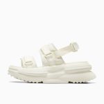 converse-sneaker A06481C