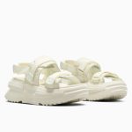 converse-sneaker A06481C