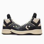 converse-sneaker A03945C