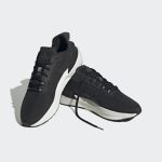 adidas-avryn HP5968