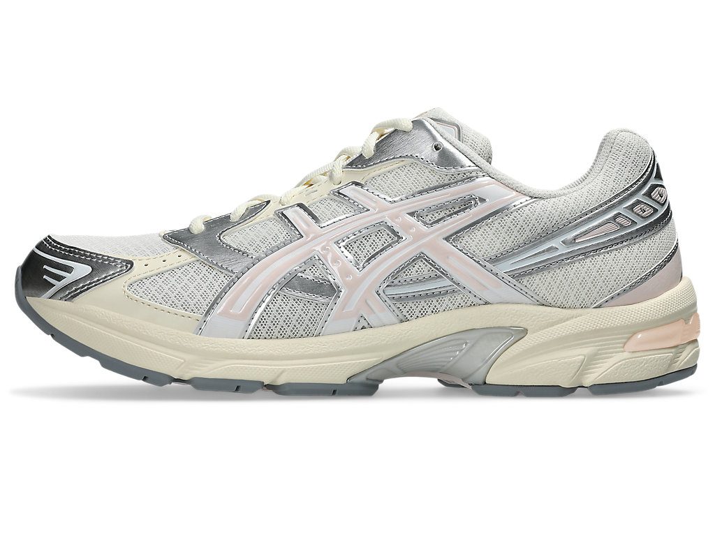 Asics Gel-1130 in Creme mit rosa Akzenten