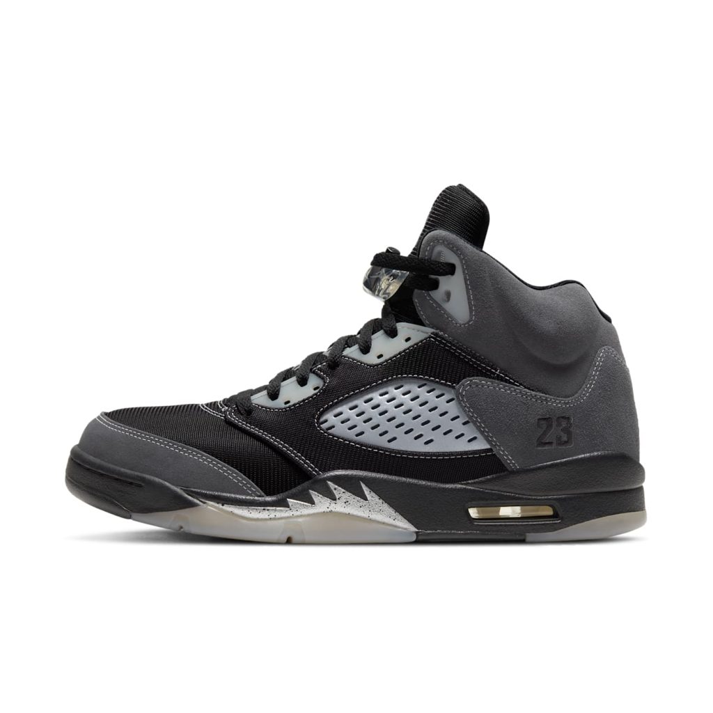 Air Jordan 5 “Anthracite”: Grau auf Grau, und sonst den Mund halten