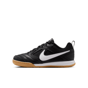 Nike Gato “Black Gum”: das Straßenfußball-Monster ist zurück
