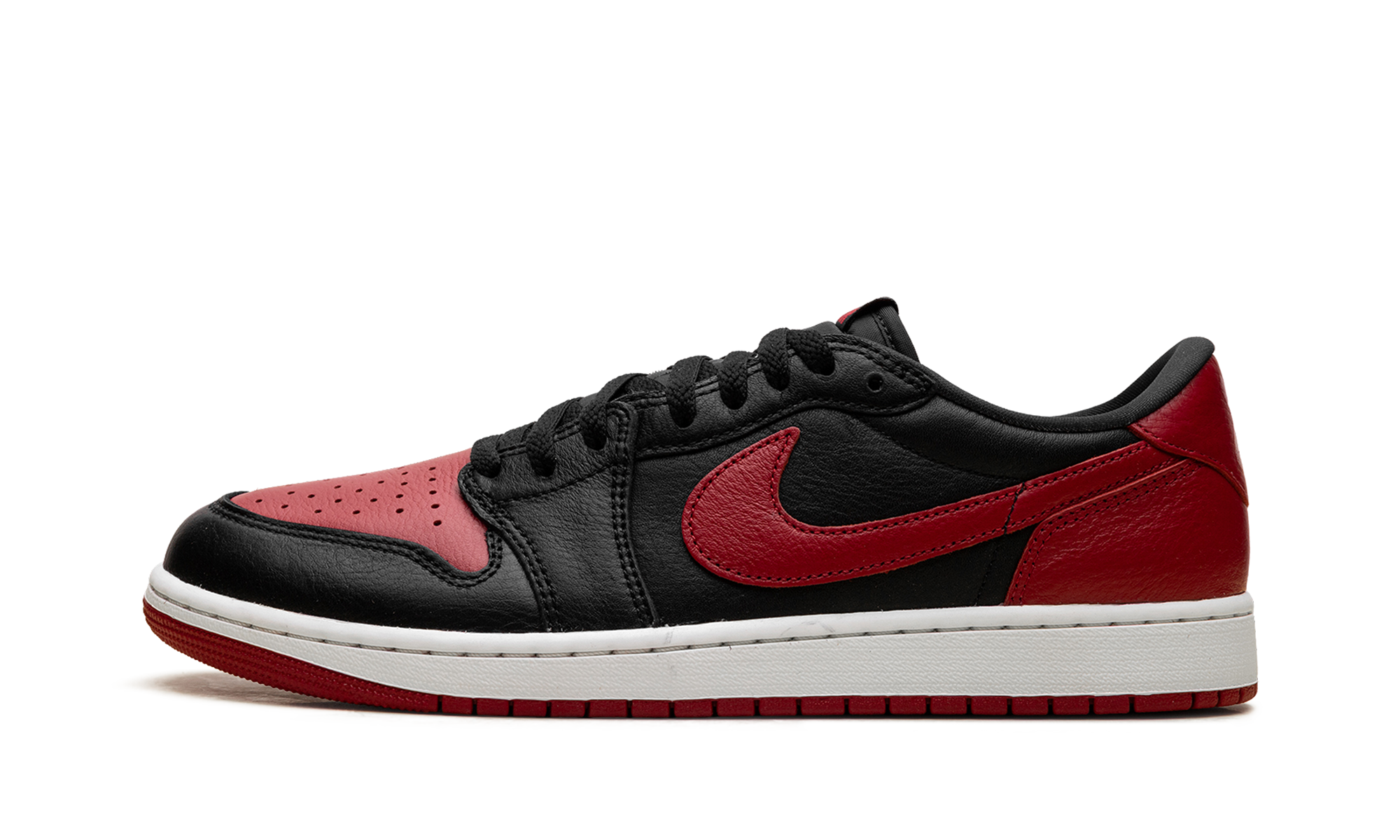 Air Jordan 1 Retro Low OG "Banned (2026)" (IW6276-001)